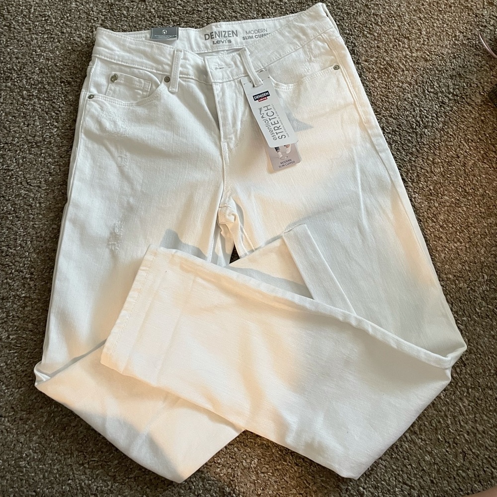 White levis